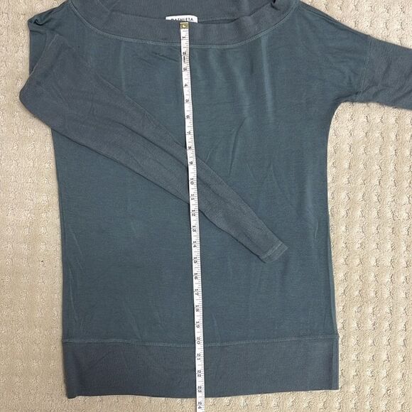 Athleta Long Sleeve Tee Shirt, Grey, Size Extra Small. - Picture 7 of 7